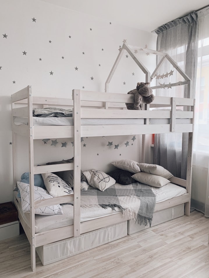 59343 38 childrens room crib bunk bed child children home apartments bright home comfort pillows blanket decor t20 1n7LGv