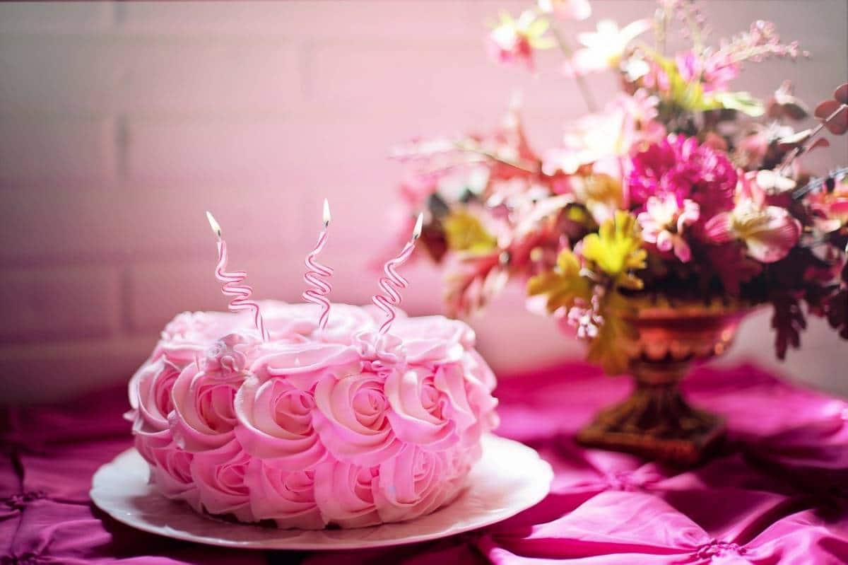 image anniversaire tendance