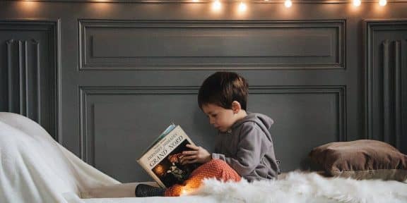 5 livres qui vont donner à votre enfant une envie de lire dès l'âge de 7 ans 23 svg%3E