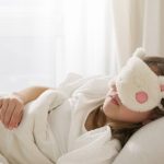 De combien de temps de sommeil a besoin votre enfant ? 27 enfant qui dort