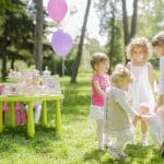 Fête d'anniversaire : comment créer une ambiance magique pour les enfants ? 33 svg%3E